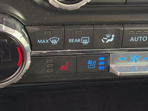 Used 2022 Ford F150 Lariat AWD/4WD image 22