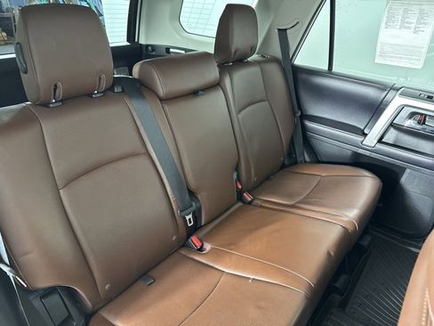 Used 2019 Toyota 4Runner Limited image 29