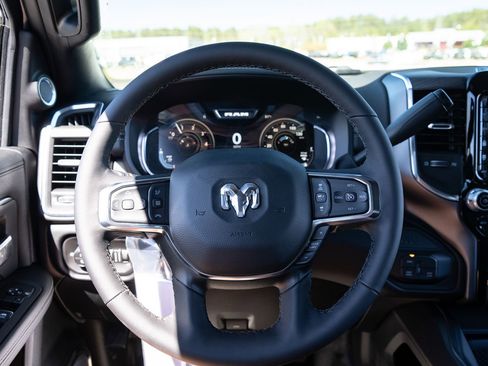 New 2026 RAM 4500 Tradesman w/ Laramie Trim Package image 27