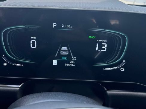 Certified 2023 Kia Niro EX Touring FWD image 8