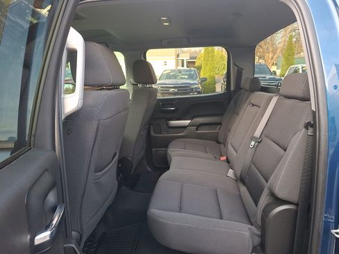 Used 2018 Chevrolet Silverado 1500 LT w/ All Star Edition image 10