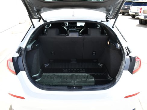 Used 2022 Honda Civic Sport image 8
