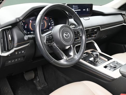 Used 2024 MAZDA CX-90 Plug-In Hybrid w/ Premium Pkg AWD/4WD image 12