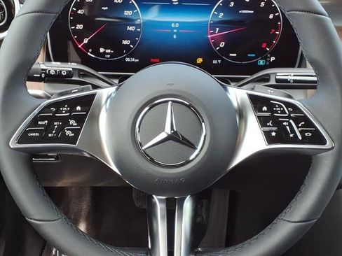 New 2026 Mercedes-Benz GLC 300 image 8