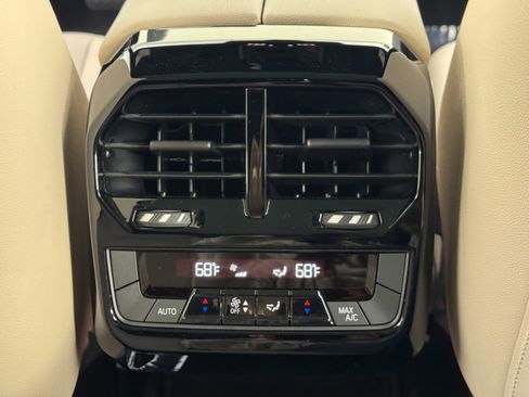 Used 2024 BMW iX xDrive50 w/ Sport Package image 36