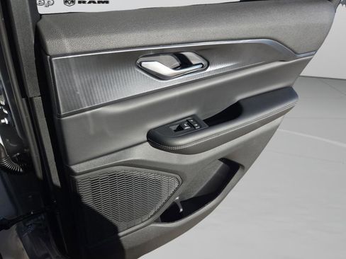 New 2025 Jeep Grand Cherokee Laredo X image 27