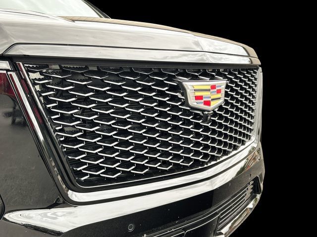 Used 2025 Cadillac Escalade Sport Platinum w/ LPO, Floor Liner Package AWD/4WD image 19