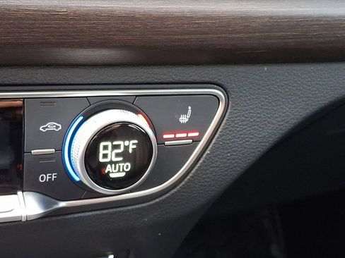 Used 2023 Audi Q5 e Premium Plus w/ Premium Plus Package image 27