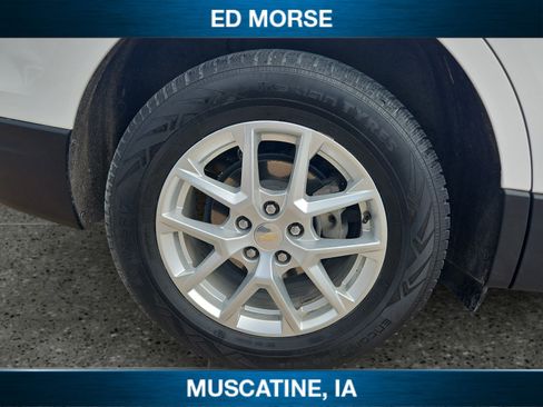 Used 2022 Chevrolet Equinox LT AWD/4WD image 11
