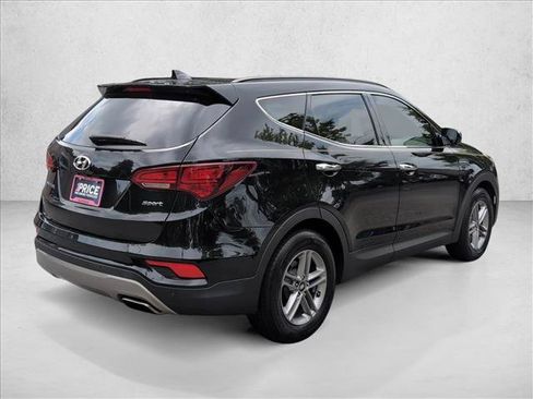 Used 2017 Hyundai Santa Fe Sport w/ 2.4L Tech Package 04 FWD image 5