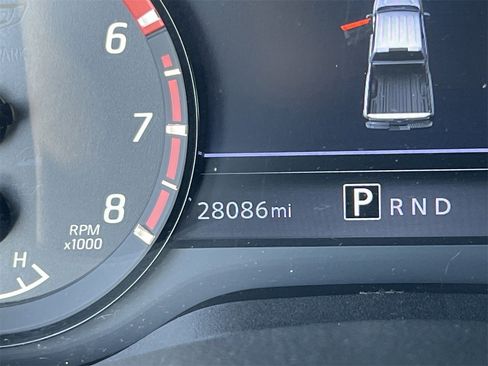 Certified 2023 Nissan Titan PRO-4X w/ Pro-4x Convenience Package image 16