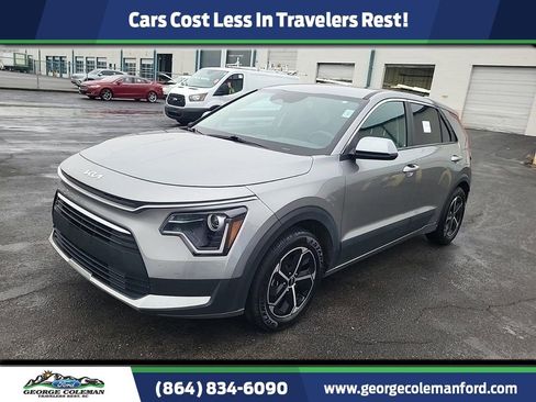Used 2023 Kia Niro LX image 1