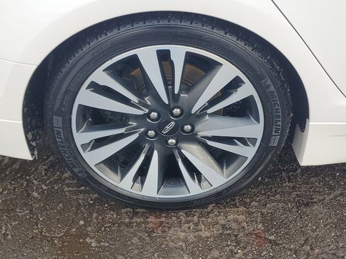 Used 2017 Lincoln MKZ Reserve w/ Climate Package image 7