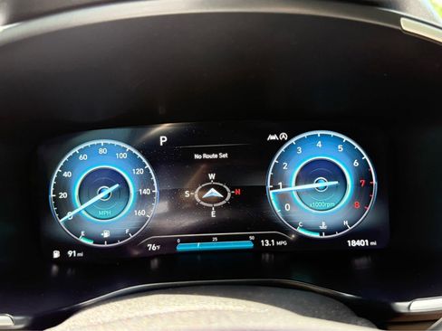 Used 2023 Hyundai Santa Fe Calligraphy image 28