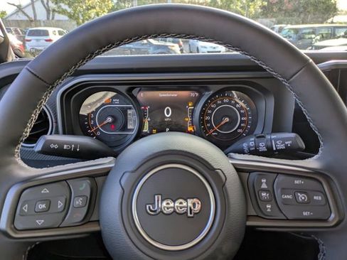 New 2026 Jeep Wrangler Rubicon AWD/4WD image 27