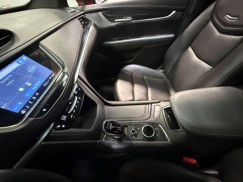 Used 2024 Cadillac XT5 Premium Luxury image 84