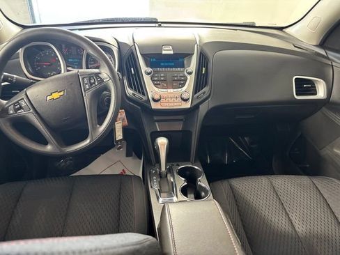 Used 2015 Chevrolet Equinox LS FWD image 18