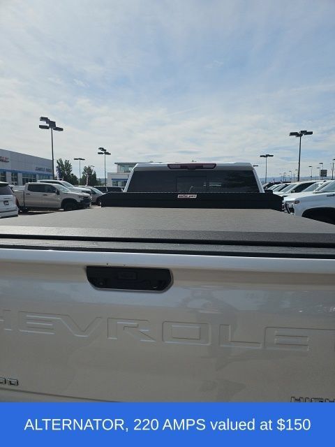 Used 2024 Chevrolet Silverado 2500 High Country w/ High Country Premium Package AWD/4WD image 9