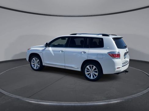 Used 2013 Toyota Highlander Limited AWD/4WD image 7