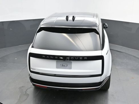New 2025 Land Rover Range Rover SE AWD/4WD image 34