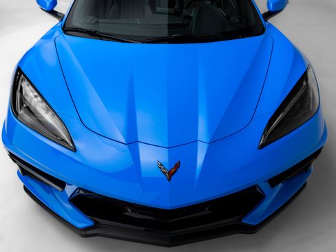Used 2023 Chevrolet Corvette Stingray Coupe w/ Z51 Performance Package RWD image 25