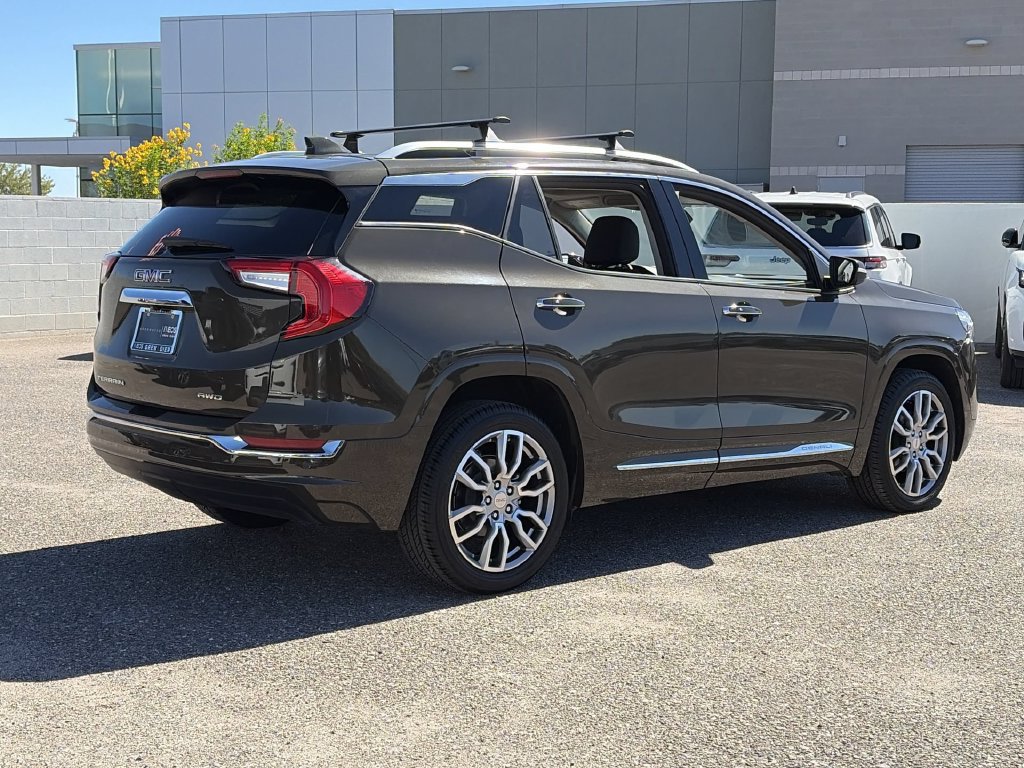 Used 2023 GMC Terrain Denali AWD/4WD image 6
