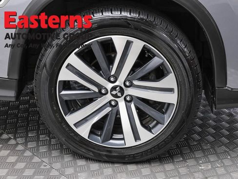 Used 2022 Mitsubishi Outlander Sport SE FWD image 31
