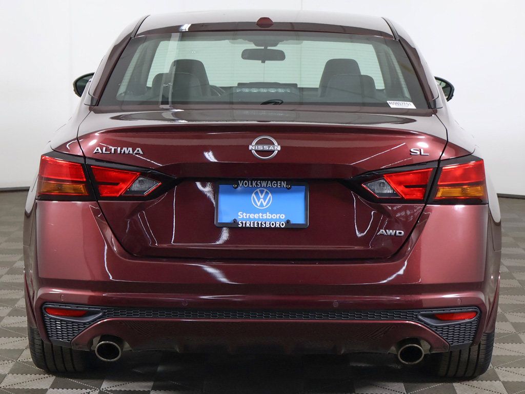 Used 2023 Nissan Altima 2.5 SL AWD/4WD image 13