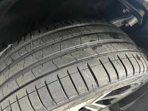 Used 2024 Volvo XC90 B6 Ultimate w/ Lounge Package image 39