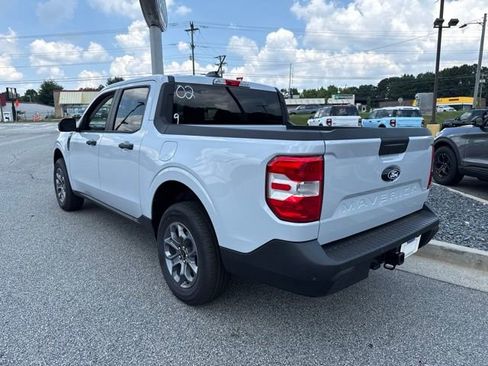 New 2026 Ford Maverick XLT w/ XLT Luxury Package FWD image 8