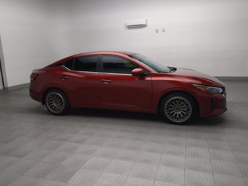 Used 2024 Nissan Sentra SV image 11
