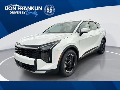 New 2026 Kia Sportage EX image 1