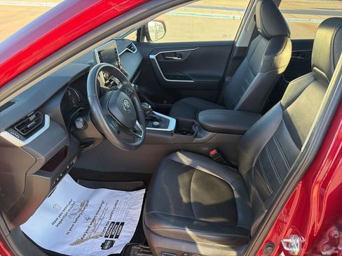 Used 2022 Toyota RAV4 Limited w/ Limited Grade Weather Package image 10
