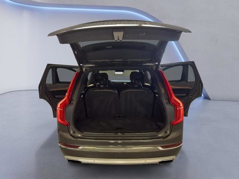Used 2018 Volvo XC90 T6 Inscription w/ Convenience Package image 12