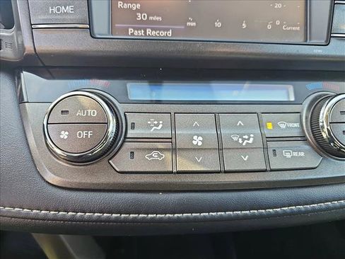 Used 2014 Toyota RAV4 XLE image 22