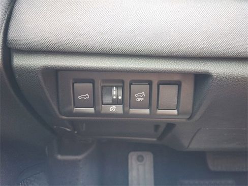 Used 2023 Subaru Outback Premium image 22