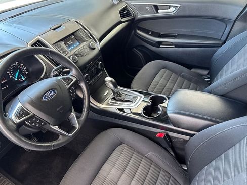 Used 2018 Ford Edge SEL AWD/4WD image 10