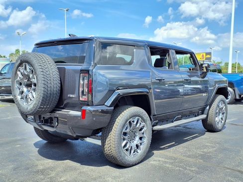 New 2025 GMC Hummer EV 3X image 11