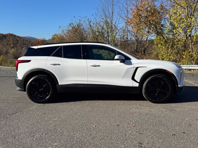 New 2027 Chevrolet Blazer EV LT AWD/4WD image 7