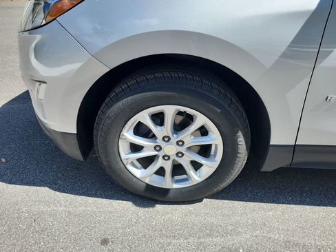 Used 2018 Chevrolet Equinox LT image 25