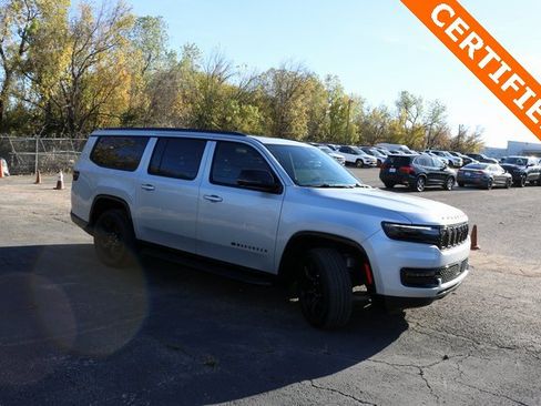 Used 2024 Jeep Wagoneer L Series II w/ Convenience Group I image 6