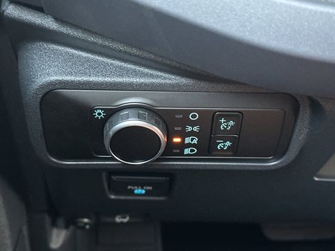 New 2025 Ford Bronco Badlands image 30