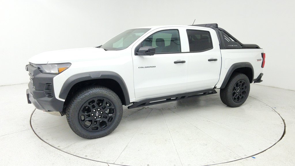 New 2026 Chevrolet Colorado Trail Boss AWD/4WD image 3
