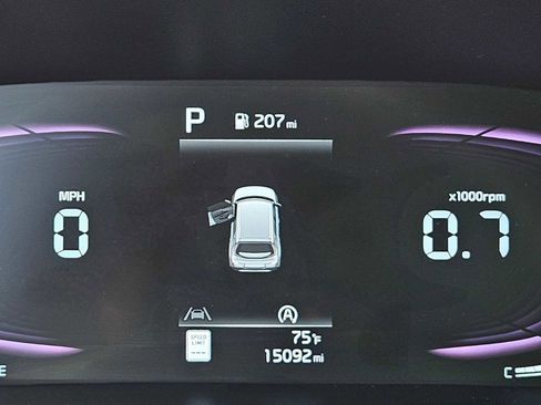 Used 2025 Kia Soul LX w/ LX Technology Package image 23