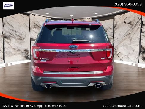 Used 2019 Ford Explorer Limited w/ Equipment Group 301A AWD/4WD image 5