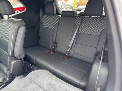 Used 2024 GMC Acadia Denali w/ LPO, Floor Liner Package AWD/4WD image 28