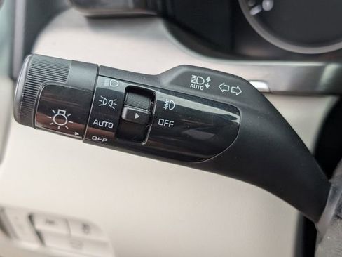 Used 2021 Kia Sorento SX image 35