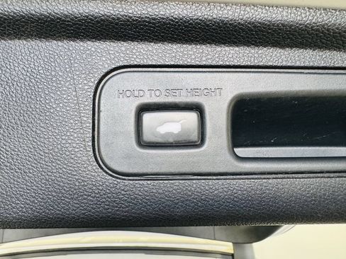 Used 2023 Honda Odyssey Touring image 34