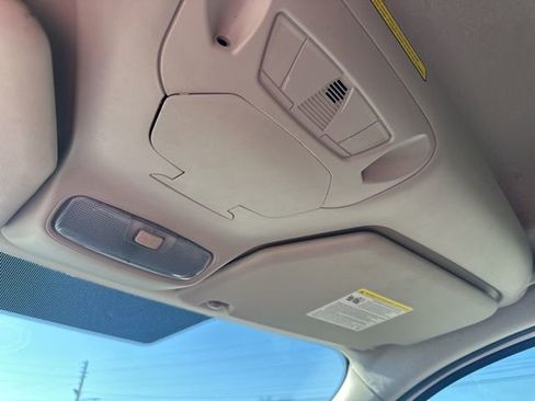 Used 2016 Ford Transit Connect XL image 34