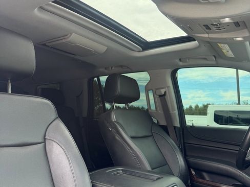 Used 2020 GMC Yukon SLT w/ Open Road Package image 11